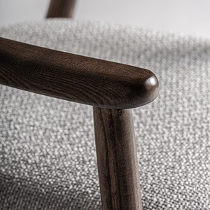 Chaise de salle à manger moderne haut de gamme avec tissu bouclé texturé et pieds en bois foncé pour café, restaurant, hôtel - Product Image 5