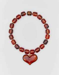 Collier en résine crème en forme de cœur, chaîne perlée faite à la main, bijoux sur le thème de l'amour pour la Saint-Valentin - Product Image 4