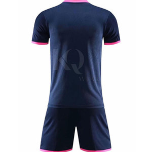 Tenue de football style équipe, polyester de haute qualité, tissu léger, doux et respirant, personnalisable, service OEM, entraînement homme - Product Image 3