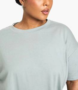 Custom Made 100% Cotton Women's T-Shirts Custom Screen Printed Logo Appliques Summer Heavyweight 220gsm Comfortable Tee OEM ODM - Product Image 3