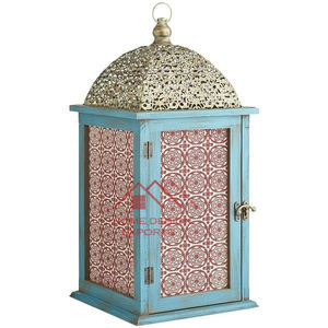 Lanterne à bougie artisanale finition or - Product Image 4