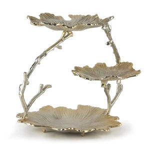 Soporte de Pastel de Metal de Lujo de 3 Niveles, Soporte Dorado para Exhibición de Alimentos y Bocadillos, Soporte de Pastel para Mesa de Bodas y Fiestas de Cumpleaños - Product Image 1