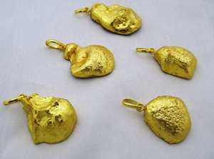 Pendentif en agate druse géode, entièrement recouvert d'or 24 carats électroplaqué sur le côté arrière - Product Image 6
