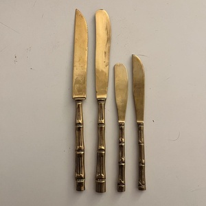 Juego de Cubiertos Vintage de Latón con Diseño de Mango de Bambú, Acabado de Alto Brillo, Utensilios Metálicos Resistentes al Óxido - Product Image 2