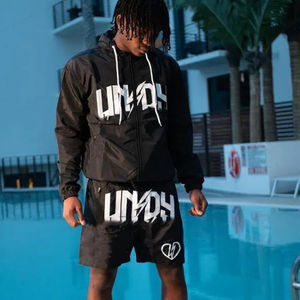 Ensemble de survêtement d'hiver tendance pour homme avec logo personnalisé, veste coupe-vent en nylon réfléchissant 3M et design de logo en nylon - Product Image 5