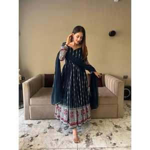 ENSEMBLE DE COSTUME ANARKALI GEORGETTE ANARKALI BRODÉ UC348 - Product Image 3