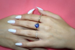 Bagues Solitaires en Argent Sterling 925 avec Superbe Saphir Bleu Naturel Facetté Coupe Poire, Plaqué Or Rose, Idéales pour Mariages et Fêtes - Product Image 2