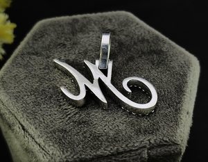 Pendentif personnalisé lettre initiale en moissanite VVS glacée, argent sterling 925 plaqué or, sertissage griffe, diamant Dvars, luxe Hip Hop - Product Image 5