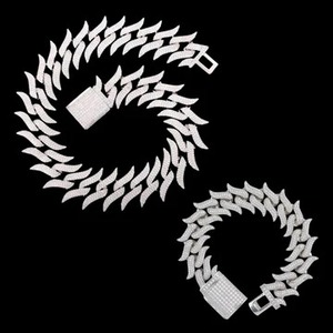 Collar de Compromiso Krishnavii con Estrella de David Vintage en Oro Sólido de 18K, Colgante con Diamante Cultivado en Laboratorio, Unisex KN 020 - Product Image 1