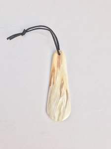 Calzador de Cuerno de Búfalo Auténtico 100% Lujoso Hecho a Mano Ecológico con Tira de Cuero Estilo Moderno Antiguo Tamaño Personalizado - Product Image 6