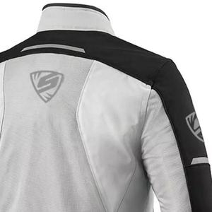 Fournisseur de vestes textiles d'été pour motos en gros, pour utilisation en flotte, avec tissu à haute circulation d'air et inserts de sécurité CE - Product Image 4