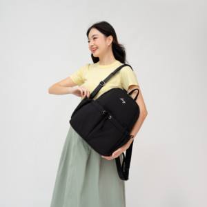 Mochila Ligera Impermeable para Mujer, Material de Paracaídas Premium, Cierre de Cremallera, Múltiples Bolsillos, Compartimento para Laptop, Uso Diario - Product Image 3