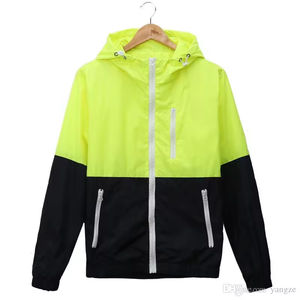 แจ็คเก็ตโค้ชกันลมแฟชั่นใหม่สำหรับผู้ชาย ผ้าโพลีเอสเตอร์และไนลอน 100% เสื้อกันลมกันน้ำสำหรับฤดูหนาว - Product Image 4