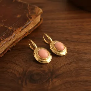 Boucles d'oreilles pendantes en opale rose naturelle ovale, style vintage, plaqué or 18 carats, paire de boucles d'oreilles uniques, dernier design, bijoux fantaisie - Product Image 3