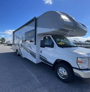 Autocaravanes de Luxe Confortables d'Occasion 2023 2024 2025 2026 T-H-O-R RV M-O-T-O-R C-O-A-C-H QUANTUM KW29 - Product Image 5