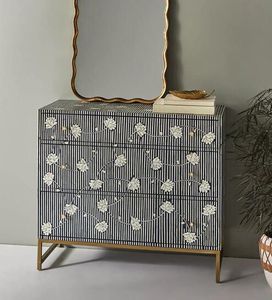 Commode décorative artisanale en os incrusté pour intérieurs modernes et luxueux - Product Image 2