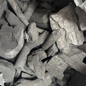 Charbon de bois de qualité supérieure pour barbecue et cuisine professionnelle, offrant une chaleur constante et une longue durée de combustion - Product Image 3