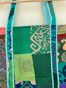 Bolso de mano acolchado de retazos, bolso de hombro con parche, estampado a mano de algodón, bolso sostenible ecológico Floral - Product Image 5