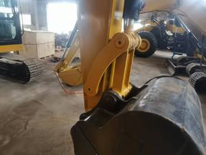 <b>Used</b> CATT 307.5 <b>Excavator</b> Mini Crawler <b>Excavator</b> With Original Engine For Construction Cheap Mini <b>Excavator</b> 7.5Ton For Sale - Product Image 6