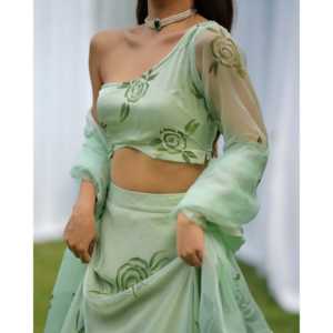 Conjunto de Lehenga de Chifón y Organza Pintado a Mano por Raina, Elegante y Ecológico, Talla XS, Primavera/Verano - Product Image 5