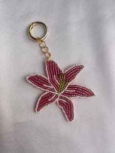 Llavero personalizado de copa de Martini con cuentas, llavero de cóctel con cuentas de semillas, broche de langosta metálico, accesorio artesanal para bolso - Product Image 5