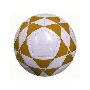 Ballon de football en cuir PU imperméable, cousu à la machine, pour l'entraînement en extérieur, vente en gros, fabricant BRG, ballons de football sportifs - Product Image 2
