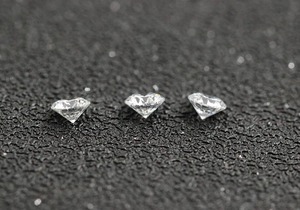 Diamant de laboratoire CVD rond de 3,5 carats, pureté VVS2, certifié IGI, taille excellente 3EX, pour fabricant de bagues de fiançailles et de bijoux fins - Vente en gros - Product Image 2