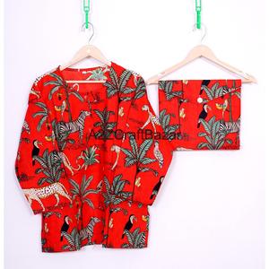 Pyjama en coton tricoté à imprimé floral pour femme, hiver, manches trois quarts, taille élastique, longueur intégrale, décontracté, romantique, luxueux, doux - Product Image 2