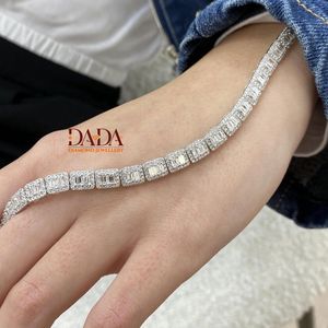 สร้อยข้อมือเพชรทรงเหลี่ยมมรกตสุดหรู เพชรเพาะเลี้ยงในห้องปฏิบัติการ ได้รับการรับรอง สร้อยข้อมือเพชรที่ผลิตอย่างมีจริยธรรม ชุบทองคำขาว สำหรับเจ้าสาว - Product Image 6