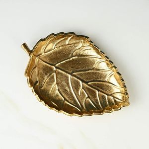 Golden Round Charger Plates Set Handmade Polished Metal Dishes Glam Style Party Decor - Product Image 3
