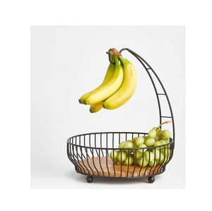 Corbeille à fruits décorative en métal pour comptoir, avec un design en fil métallique aéré, idéale pour garder les fruits frais, visibles et bien rangés. - Product Image 4
