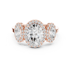 Anillo de Compromiso de Lujo con Tres Diamantes de Corte Ovalado y Halo de Piedras Laterales en Oro Rosa, Fabricante de Joyería Fina Personalizada - Product Image 3
