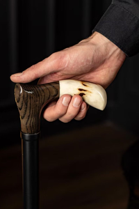 Canne de marche élégante et durable en corne de buffle, avec poignée confortable, pour le soutien en extérieur - Product Image 2
