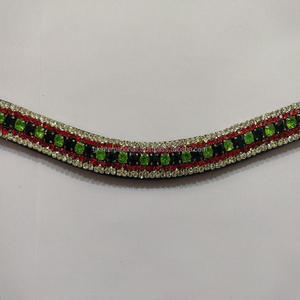 CRISTAL DÉCORATIF EN CUIR ROUGE ET BLANC DE HAUTE QUALITÉ AVEC FERMETURE EN BOUCLE À BOUCLE - Product Image 3