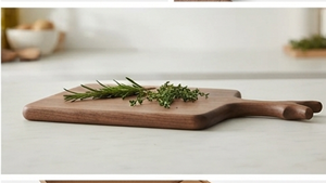 Planche à griller rectangulaire en bois de qualité supérieure avec poignée en bois naturel pour une utilisation en cuisine - Product Image 3