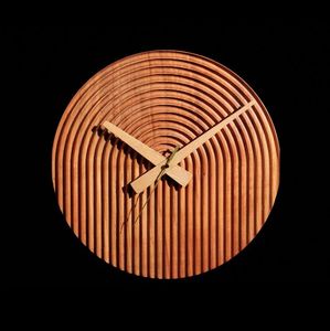 Luxury Round Wooden Rustic Design Quartz Analog <b>Battery</b> Powered Hanging Wall <b>Clock</b> for Living Room Decor - Product Image 2