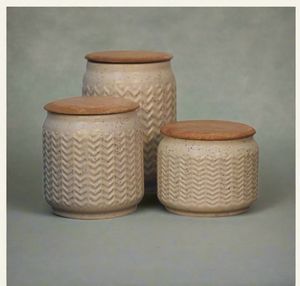 Premium quality ceramic jar crafted from durable, high-fired ceramic for long-lasting use. - Product Image 1