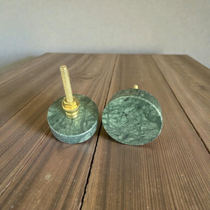 Bouton rond en marbre vert AG Elements |   Meubles de cuisine et quincaillerie minimalistes de luxe en pierre naturelle - Product Image 4