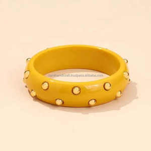 Élégant bracelet en résine classique SAMI HANDICRAFTS avec perle-décoration colorée certifiée IGI et cadeau de vacances spécial pour femme - Product Image 4