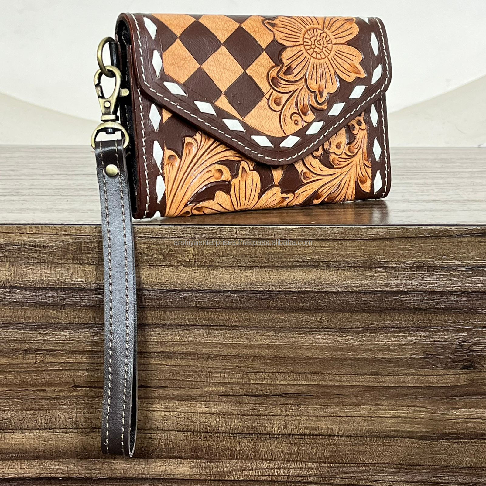 Tan & Brown Checkered