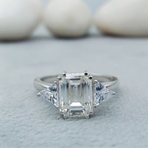 Fine Jewelry 10K Solid Yellow <b>Gold</b> EMERALD THREE STONE Diamond Engagement <b>Ring</b> 2.5 CT White Moissanite Wedding Set <b>Ring</b> - Product Image 1