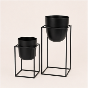 Juego de 2 Macetas Metálicas Modernas con Soporte Alto, Macetas Minimalistas de Hierro Negro Mate para Sala de Estar Interior de Lujo - Product Image 4