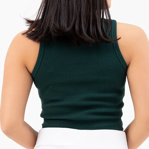 Camiseta sin mangas elástica de color sólido para mujer, con logo personalizado, cuello redondo, top tipo camisola, top de yoga ajustado para mujer. - Product Image 5