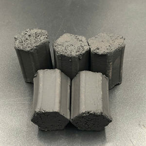 Carbón para shisha de cáscara de coco diseñado a medida, fabricado a máquina, de Vietnam, de larga duración y precio económico. - Product Image 1