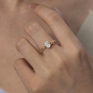 Bague en diamant de culture 1,00 ct, clarté VS1, taille ovale, couleur E, or jaune 14 carats, inspirée de la nature, pour femme - Product Image 3
