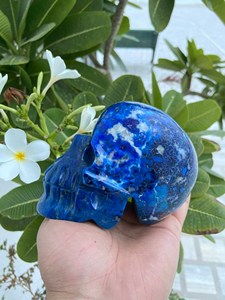 Calavera de Lapislázuli Natural Tallada a Mano |   Escultura de Calavera de Cristal con Gema Azul |   Proveedor Mayorista de Decoración Gótica para el Hogar - Product Image 5