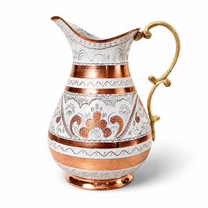 Carafe à eau artisanale en cuivre et laiton, pichet décoratif, carafe en métal gravée pour la décoration intérieure, la table des hôtels et restaurants - Product Image 1