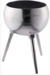 Classic Shiny Finished Trending Design Metal Planter Balcony Garden Plant Superior Quality Metal Planter - Product Image 2