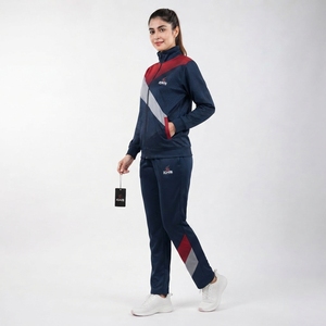 Survêtement pour femmes, vêtements de sport de haute qualité, veste et pantalon légers offrant flexibilité, confort et durabilité - Product Image 5