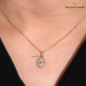 Pendentif ovale étincelant avec halo pour femme, diamant CVD cultivé en laboratoire de 1,00 carat, clarté VVS2, couleur D, or massif 14 carats, certifié IGI - Product Image 1